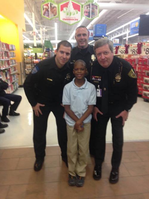 Shop with a Cop.jpg