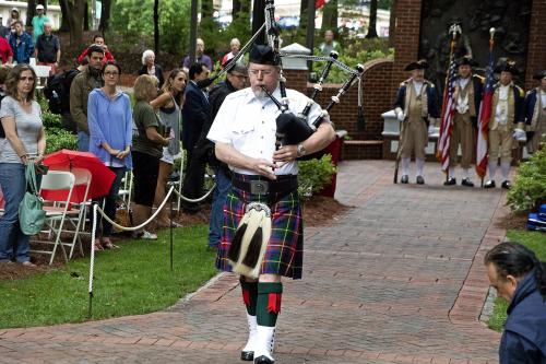 210 Bagpiper A60A2449.jpg